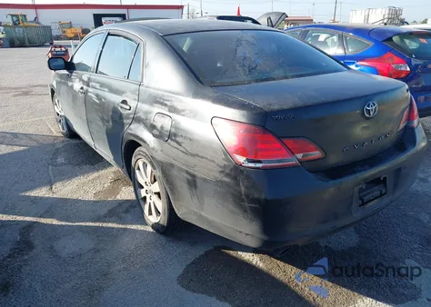 2007 Toyota Avalon Xls z USA, uszkodzony, nr VIN 4T1BK36B77U178242